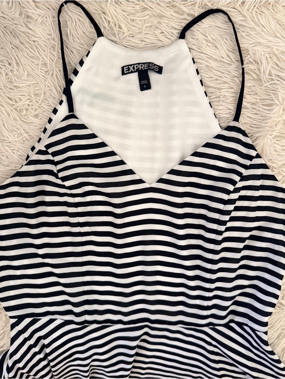 Express Black and White Striped Fit and Flare Skater Mini Dress Size 2 - NWOT - Picture 7 of 12